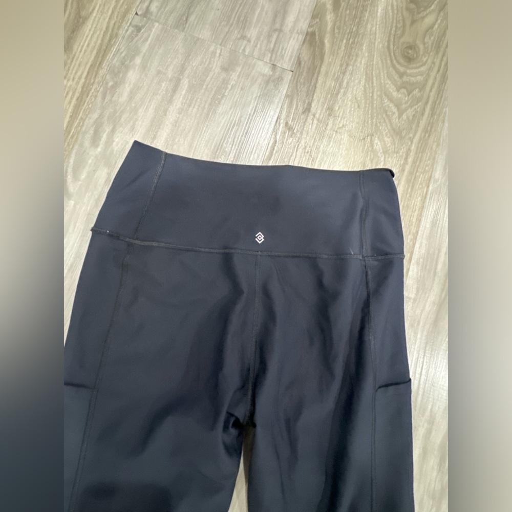 ThirdLove Kinetic Performance Pocket Legging - Picture 9 of 13